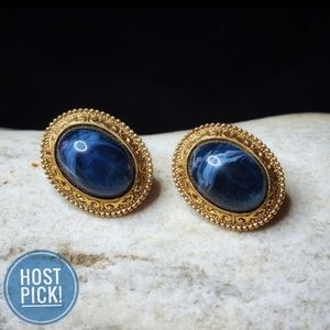 🎉HP🎉 Vintage Blue Swirl/Marbled Lucite Oval Cabachon Earrings